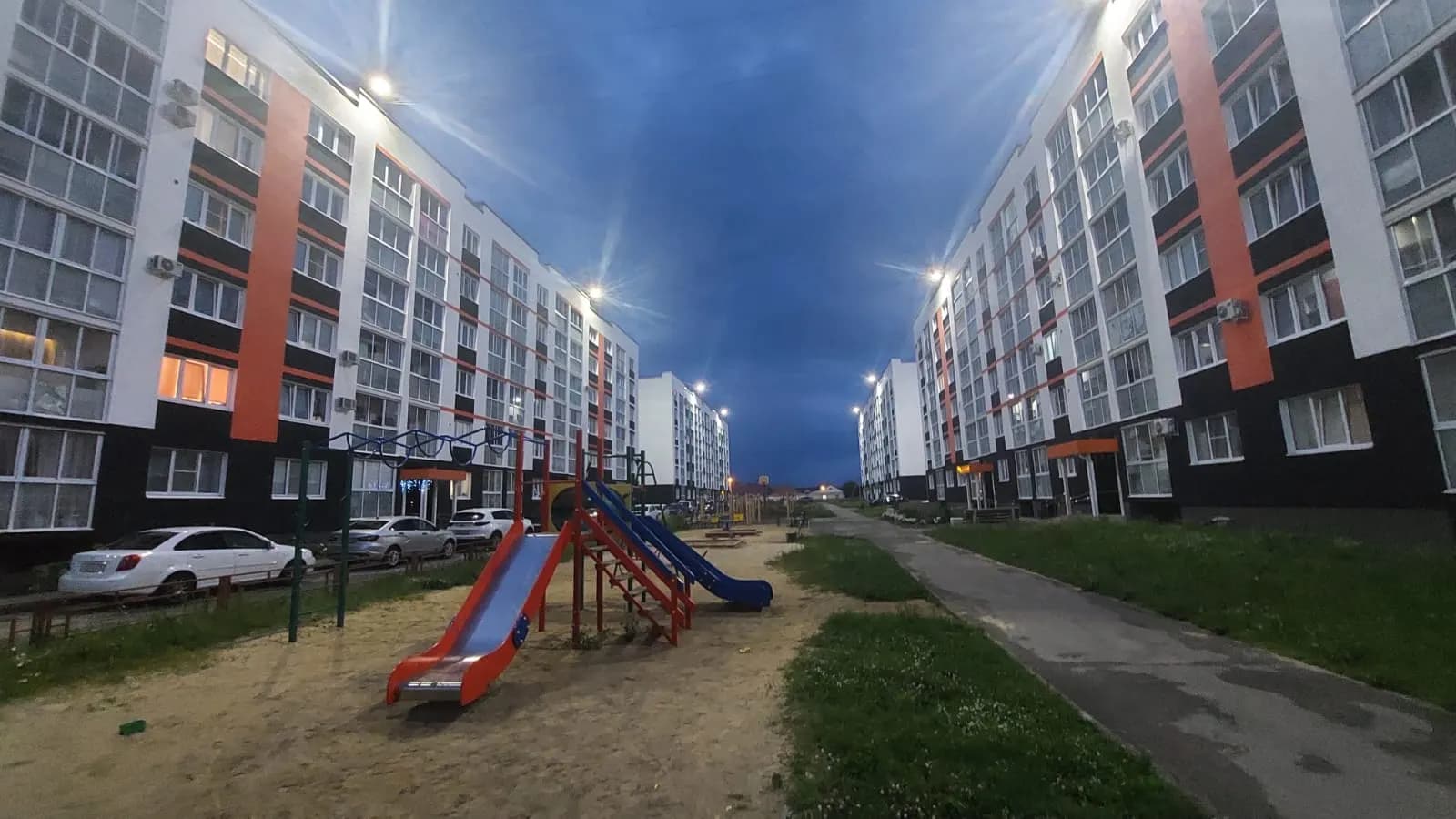 Изумрудный, фото 1