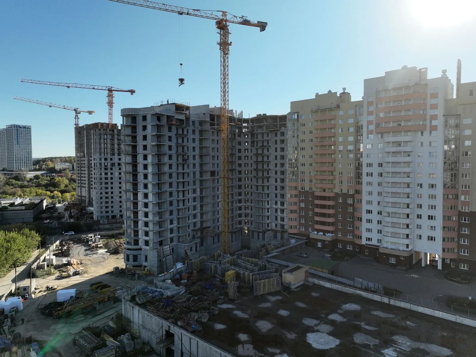 Щербакова 20: ход строительства, октябрь 2026