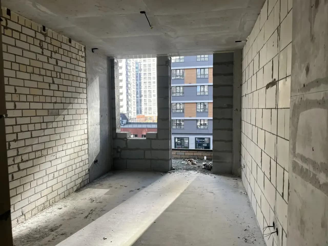Лайв: ход строительства, октябрь 2026