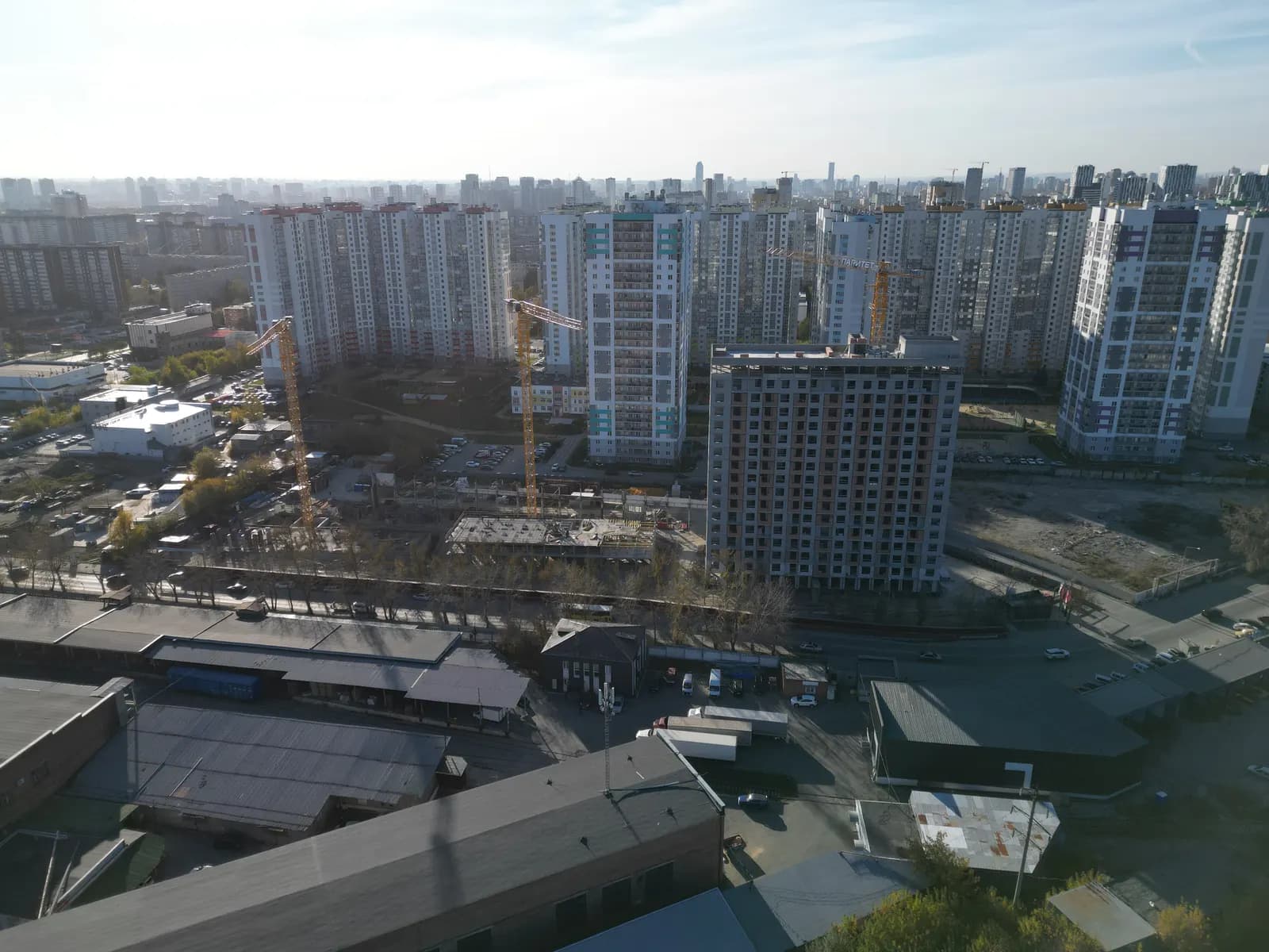 Комсомольский: ход строительства, октябрь 2026