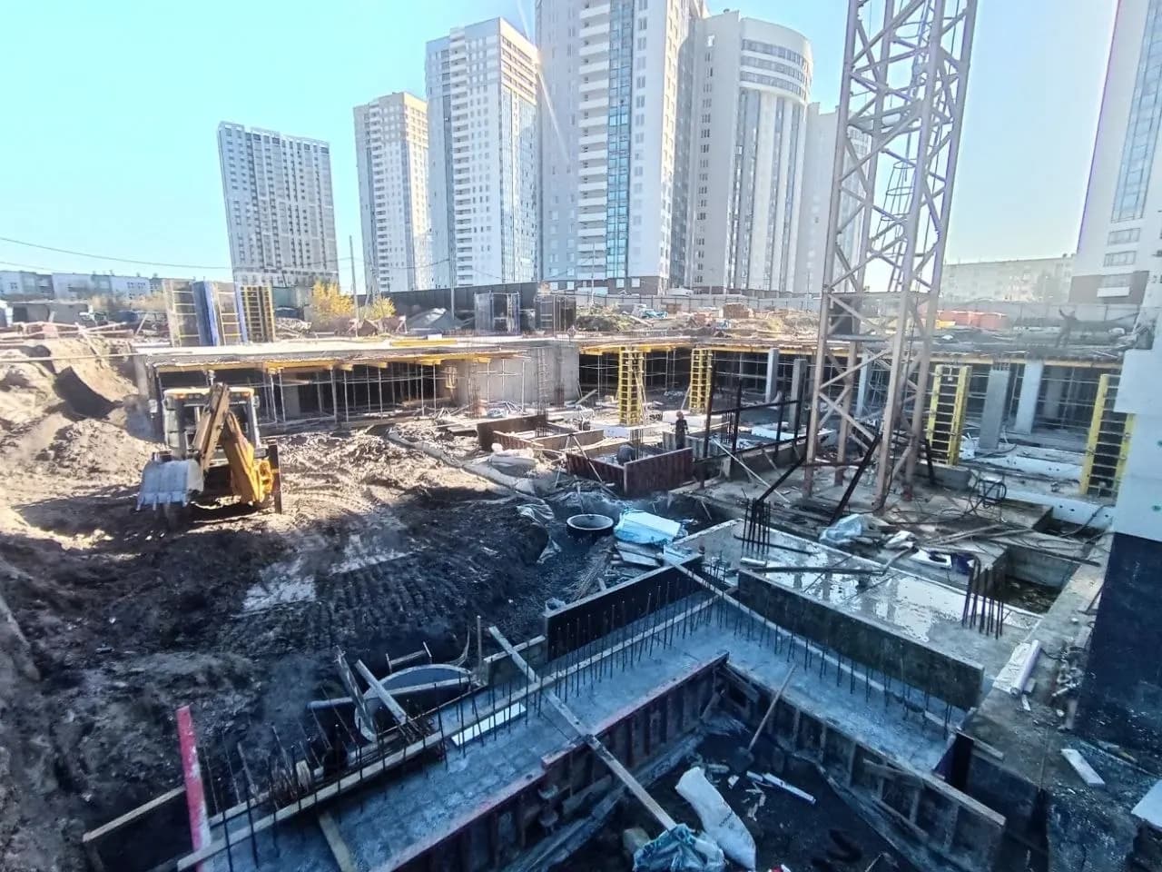 Уральский: ход строительства, октябрь 2026
