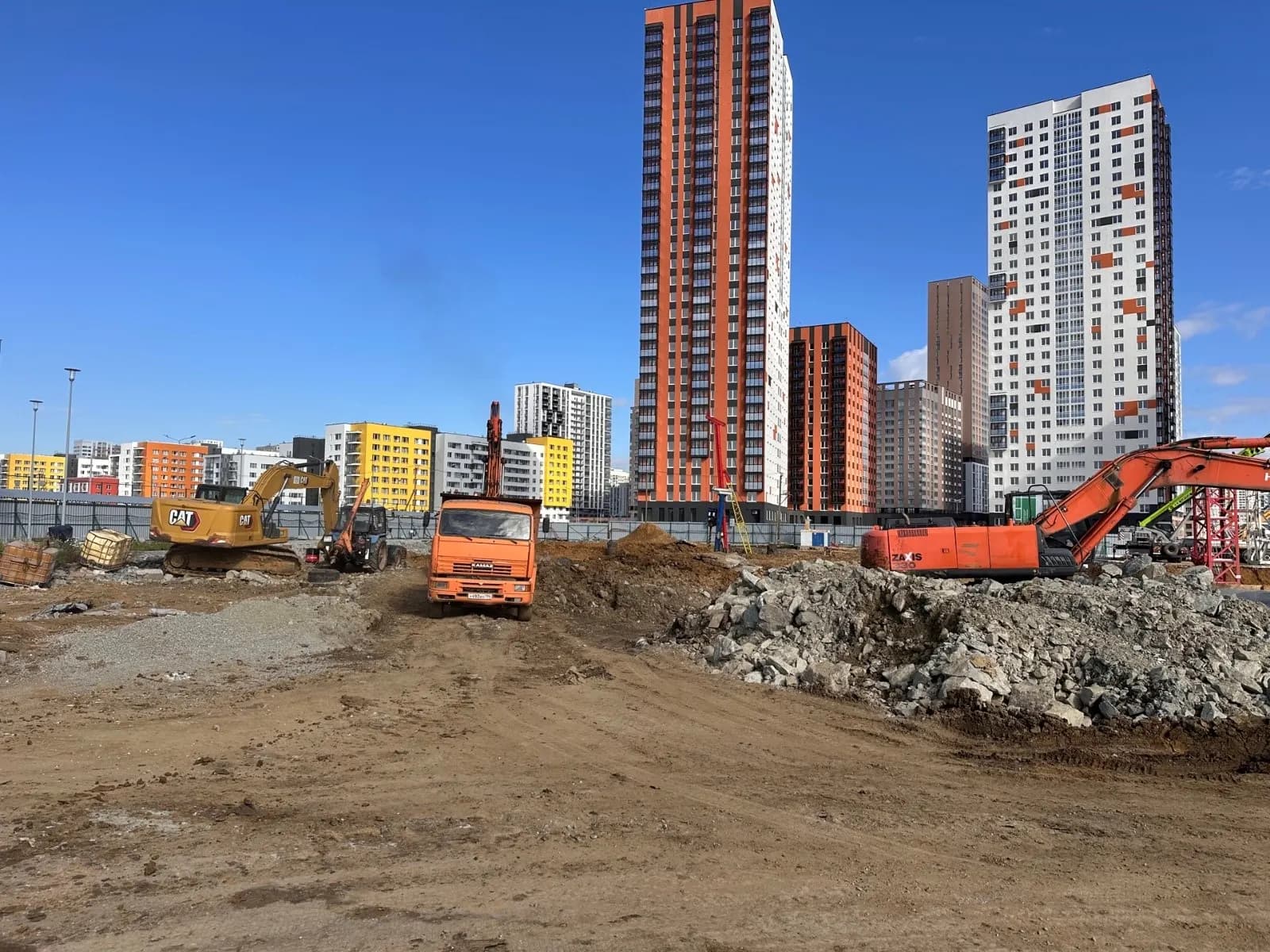 Спутник-1: ход строительства, октябрь 2026